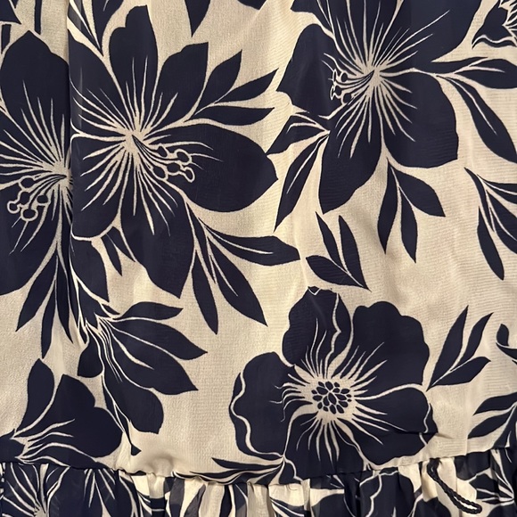 FLORAL DRESS - Picture 2 of 2